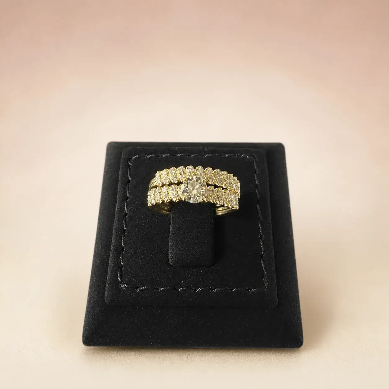 Diamond Pavé Ring Set