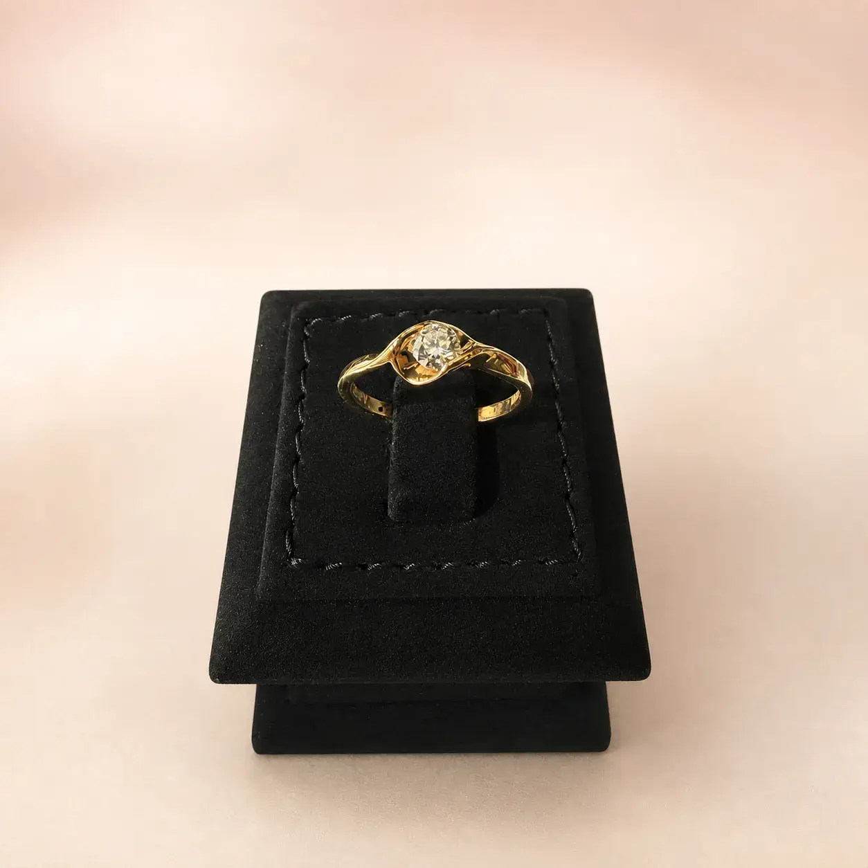 Yellow Gold Solitaire