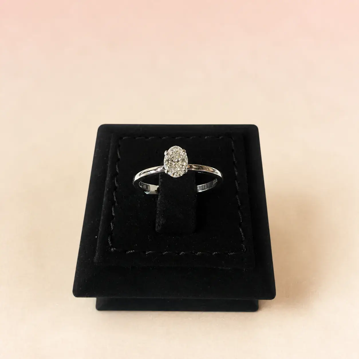 Rosée Oval Ring