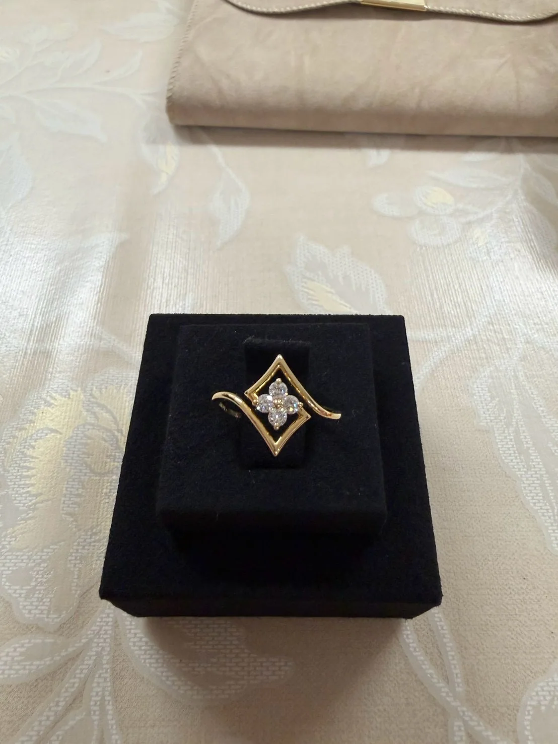 Golden Diamond Fleur Ring, view 4