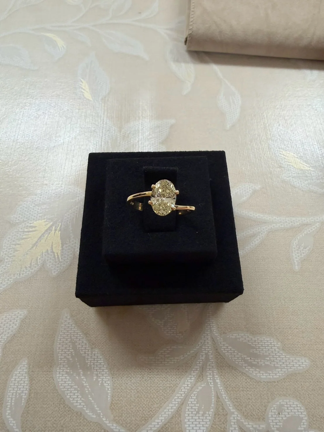 Fancy Yellow Oval Solitaire, view 4
